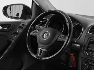 Volkswagen  10
