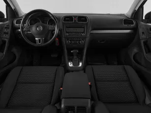 Volkswagen  8