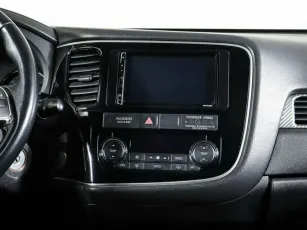 Mitsubishi  15