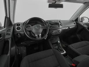 Volkswagen  7
