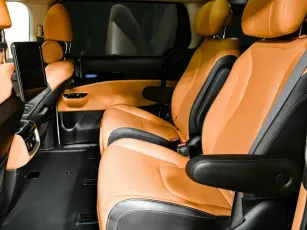 Kia  15