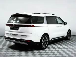 Kia  3