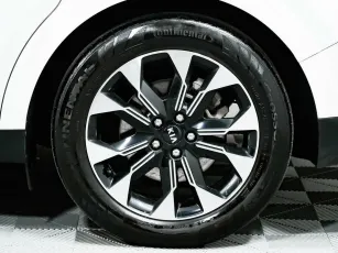 Kia  6