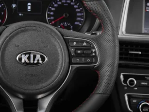 Kia  13