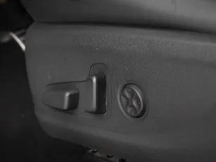 Kia  16