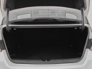 Kia  27