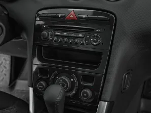 Peugeot  13