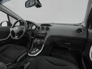 Peugeot  9