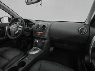 Nissan  9