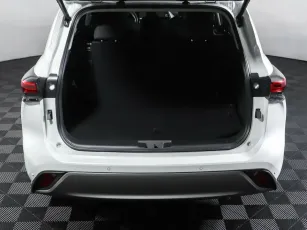 Toyota  26