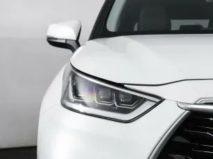 Toyota  7