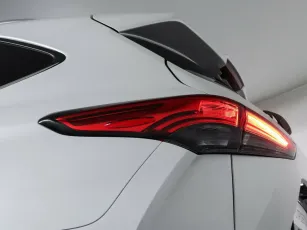 Toyota  8