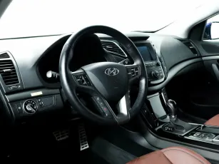 Hyundai  11