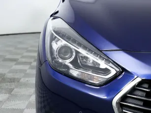 Hyundai  7