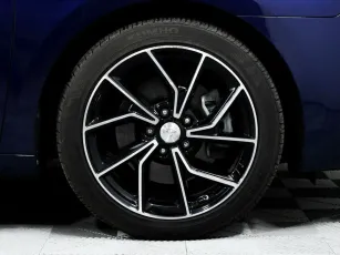 Hyundai  8