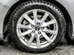 Mazda  8
