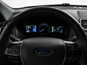 Ford  10
