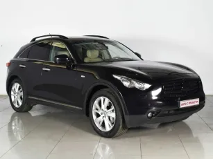 Infiniti  1
