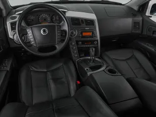 SsangYong  10