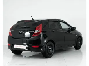 Hyundai  4