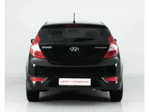 Hyundai  6