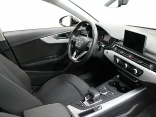 Audi  11