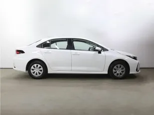 Toyota  3