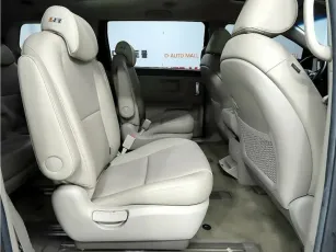 Kia  11