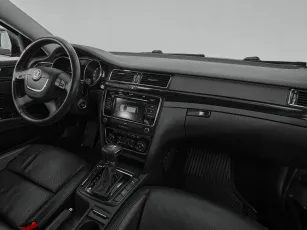 Skoda  8