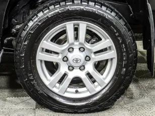 Toyota  6