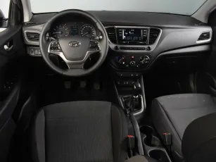 Hyundai  6