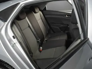 Hyundai  9