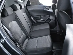 Kia  14