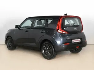 Kia  3