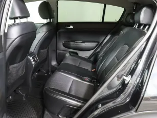 Kia  18