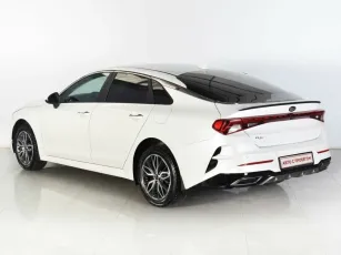 Kia  3