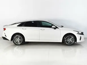 Kia  4