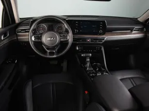 Kia  6