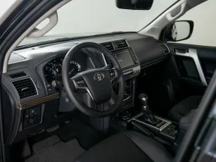 Toyota  7