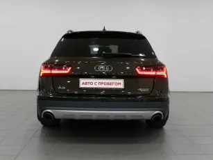 Audi  5