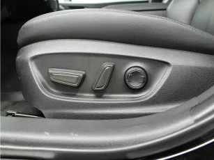 Toyota  17