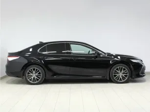 Toyota  3