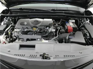 Toyota  8