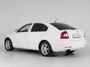 Skoda  4