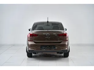Volkswagen  6
