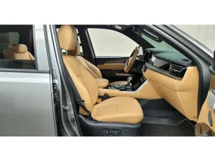 Kia  7