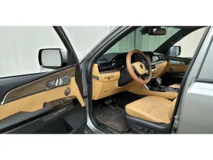 Kia  8