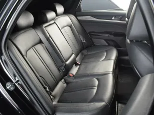 Kia  14
