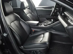 Kia  7