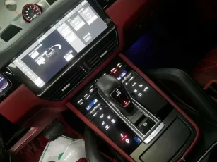 Porsche  8